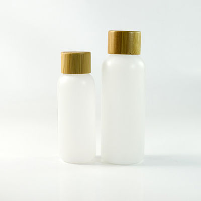 conteneurs 18/410 30ml de empaquetage cosmétiques avec le chapeau en bambou 112 x 75mm de compte-gouttes de sérum