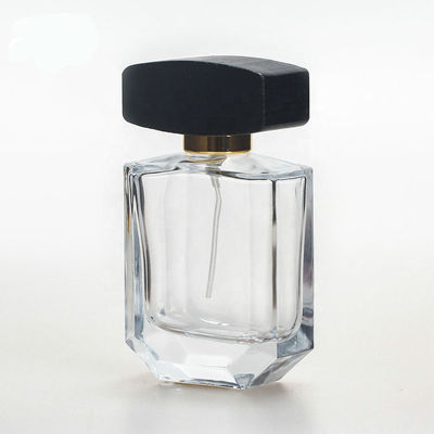 le parfum 30ml en verre vide met 28MM en bouteille 28/400 de chapeaux en bois carrés