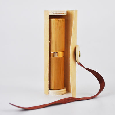 bambou écologique mignon des conteneurs 5g de baume de tubes de lustre de lèvre de 6g 5ml